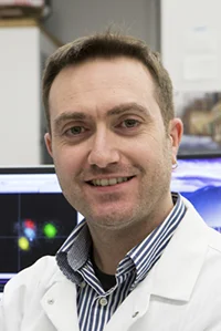 A headshot of Roberto Vincis